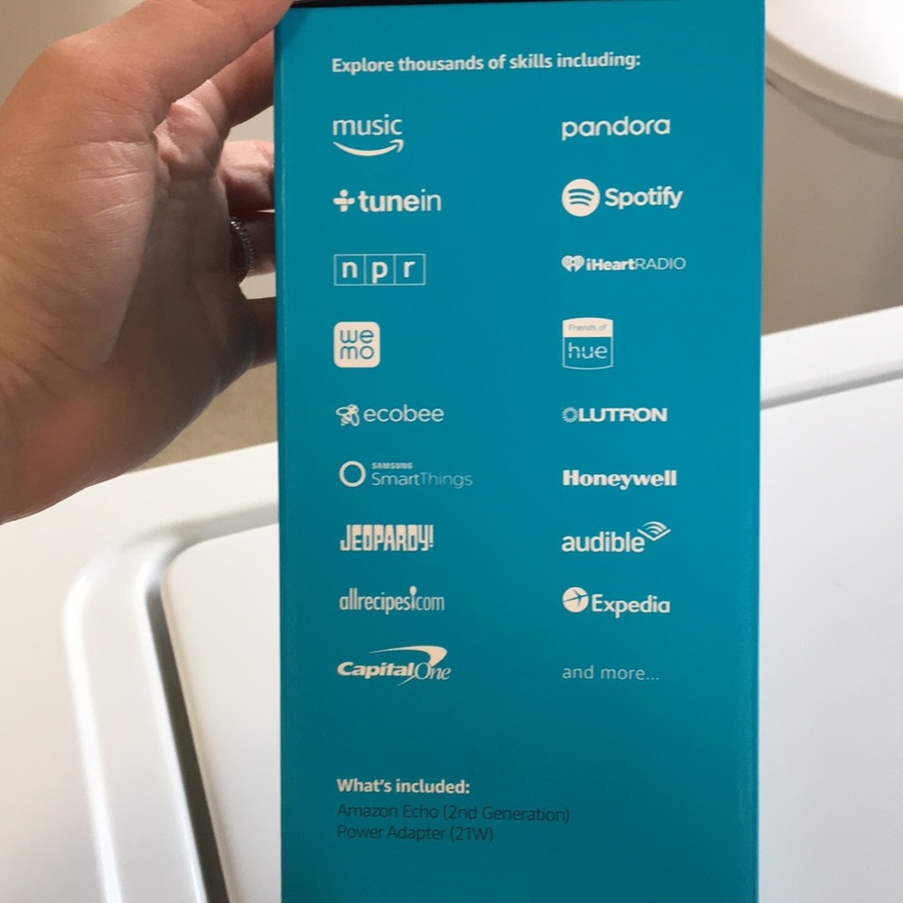 Amazon Alexa - Picture 3 of 5